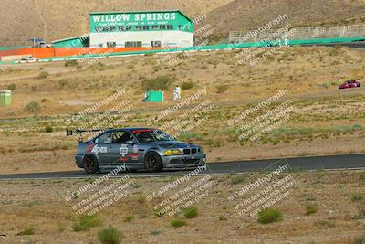 media/Jun-01-2025-CalClub SCCA (Sun) [[eae223c5dd]]/Group 2/Race 2/